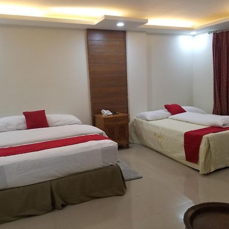 La Anclar Hotel Davao City Buitenkant foto