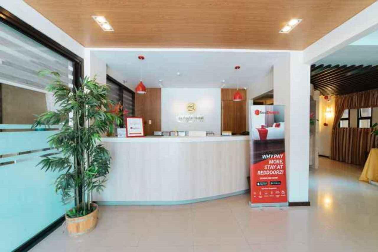 La Anclar Hotel Davao City Buitenkant foto