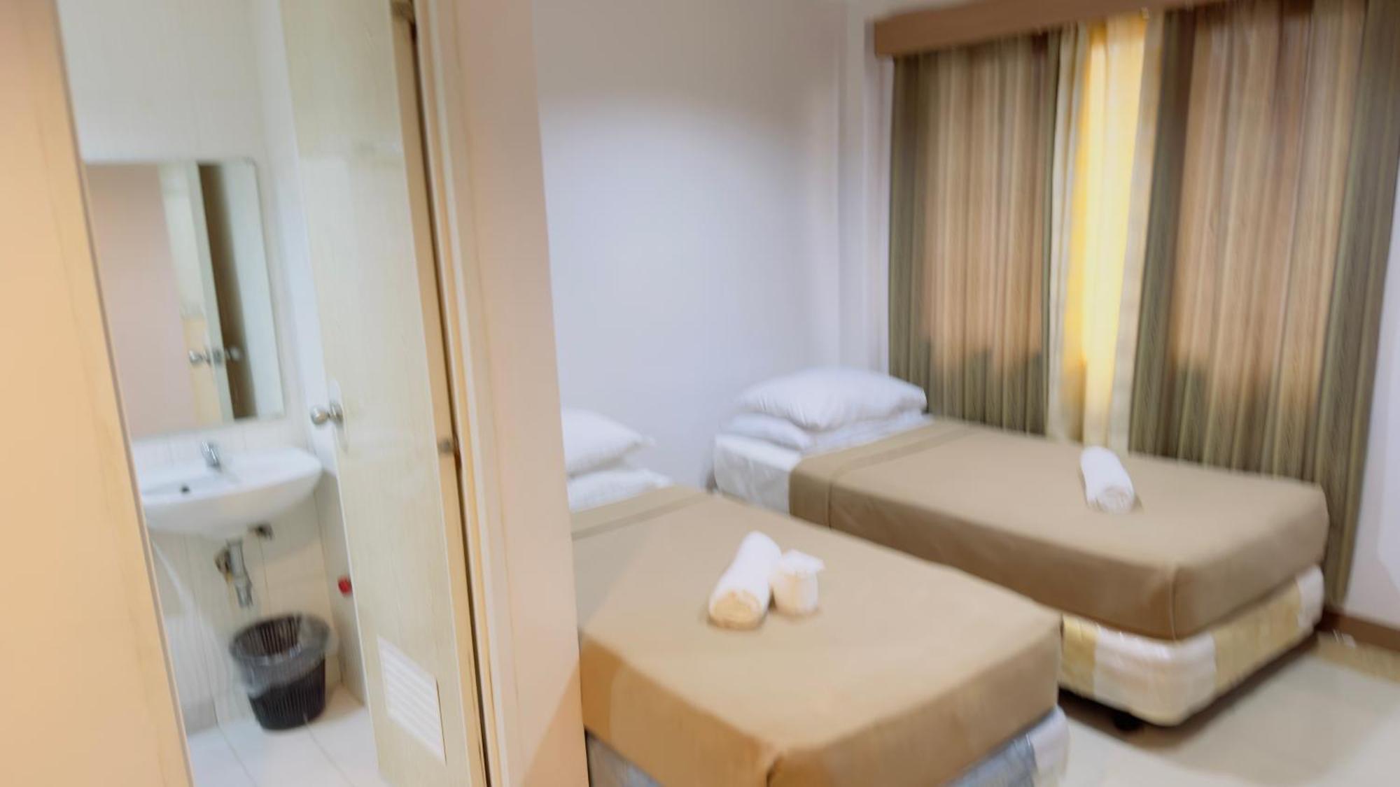 La Anclar Hotel Davao City Buitenkant foto