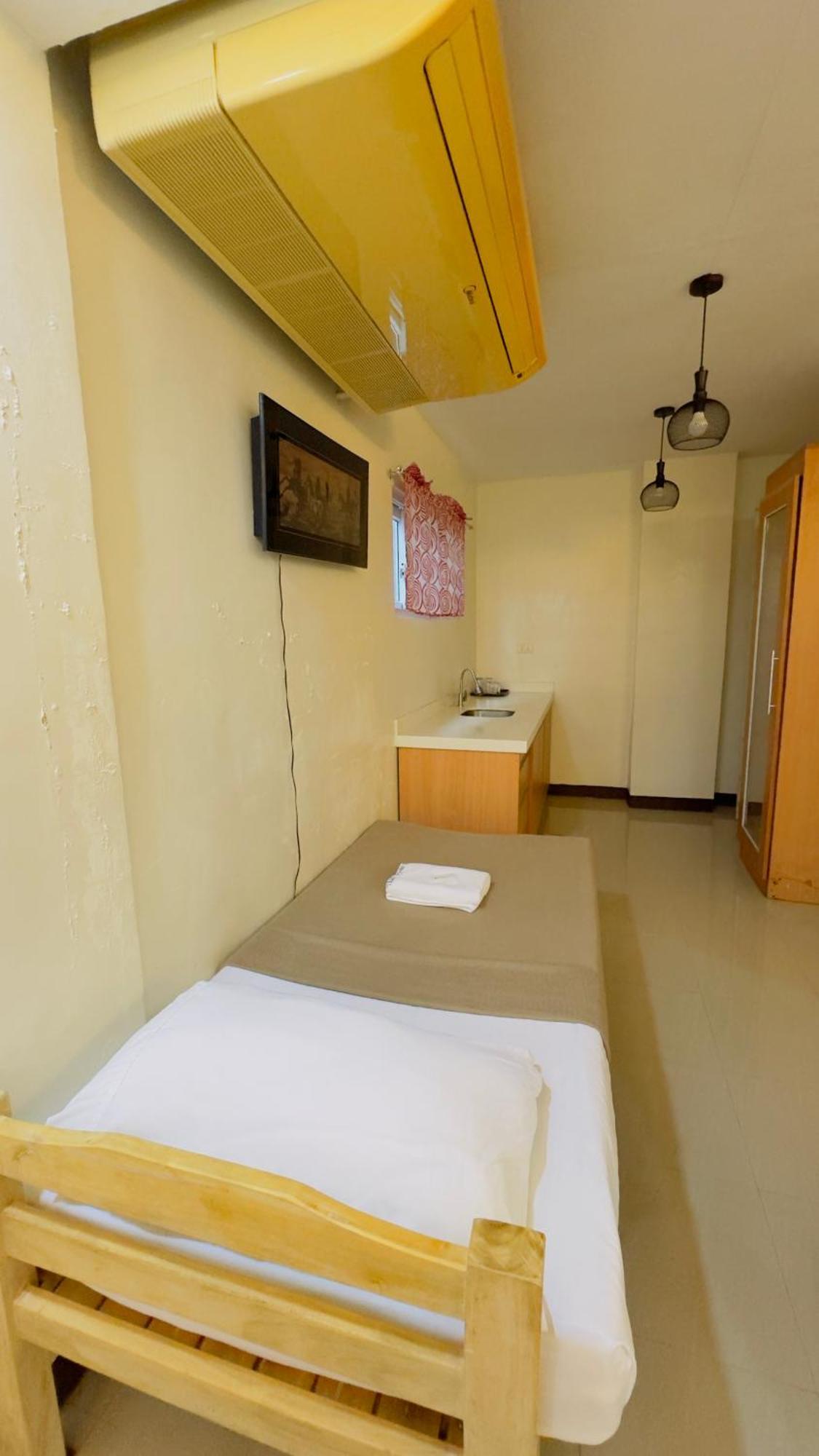 La Anclar Hotel Davao City Buitenkant foto