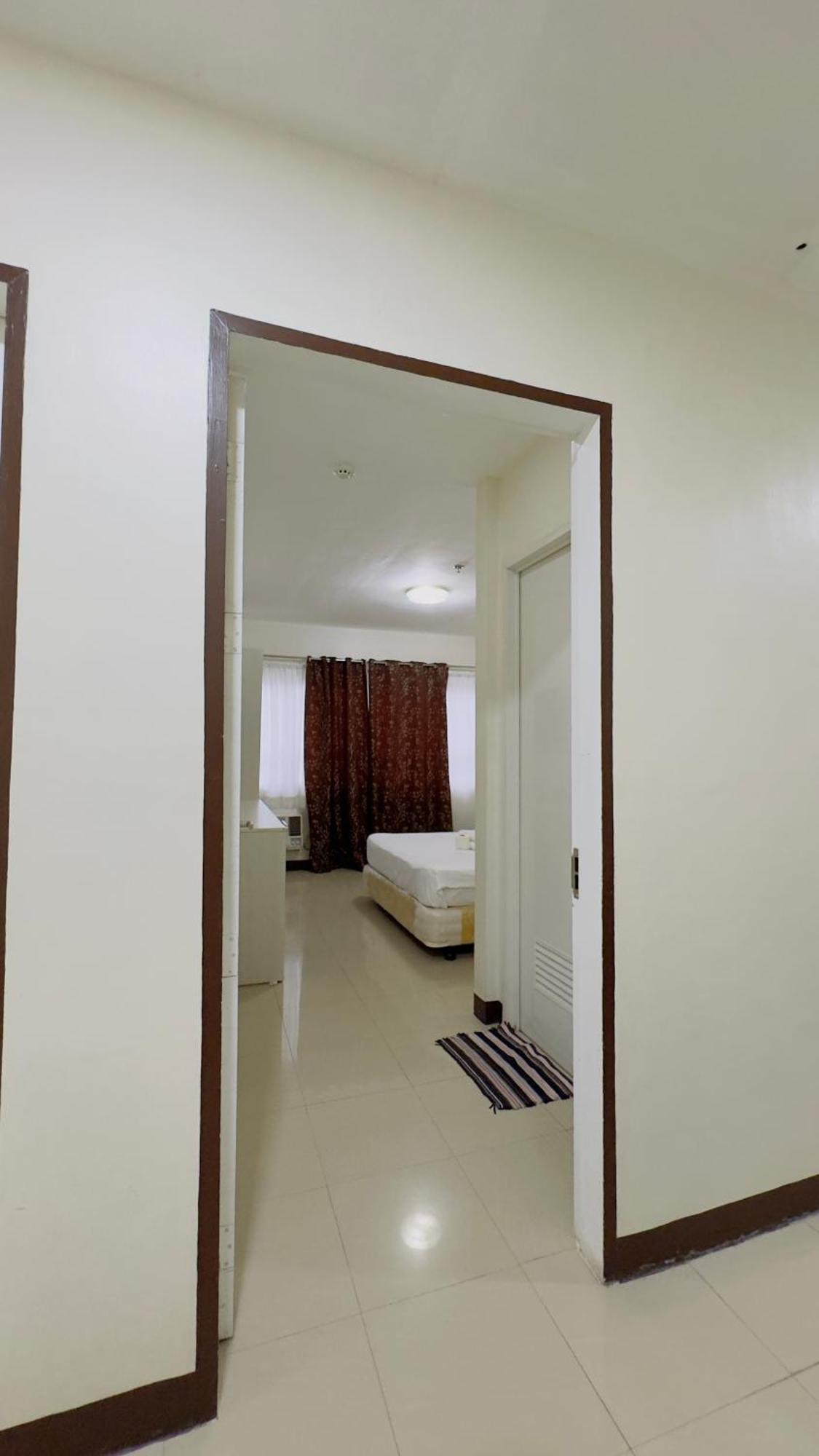 La Anclar Hotel Davao City Buitenkant foto